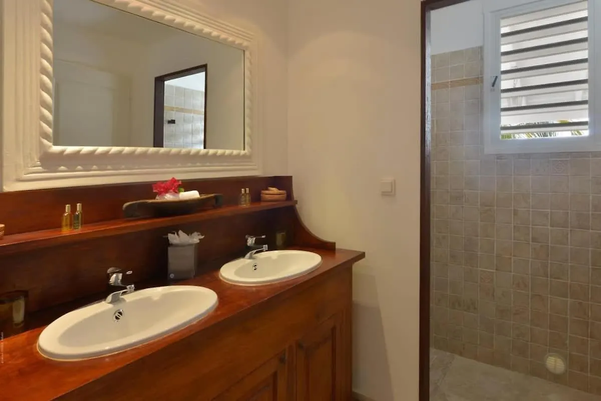 Authentic Summer Villa In Corossol Hillside St. Barthelemy 圣巴泰勒米